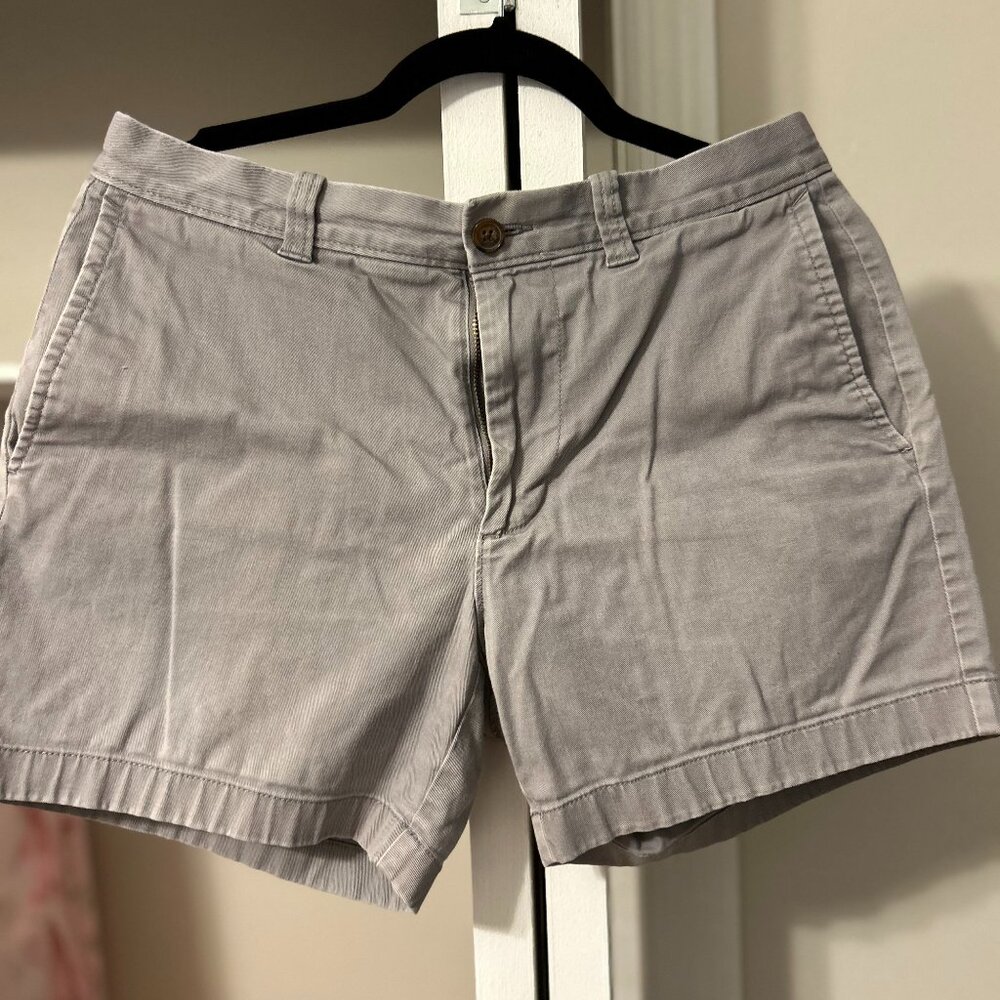 J. Crew Men's Grey Shorts 5" inseam